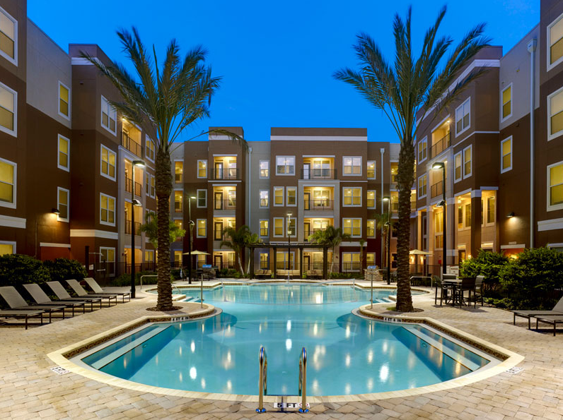 Top Student Housing Near UCF in Orlando, FL | College Student Apartments